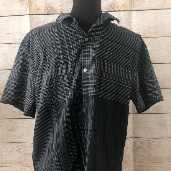 Calvin Klein button down shirt - Picture 2 of 5